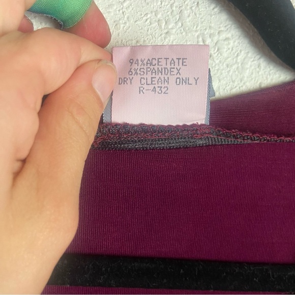 Rabbit Rabbit Rabbit Size 12 Duster Cardigan Burgundy Slinky Strech Long Vintage - Picture 7 of 7